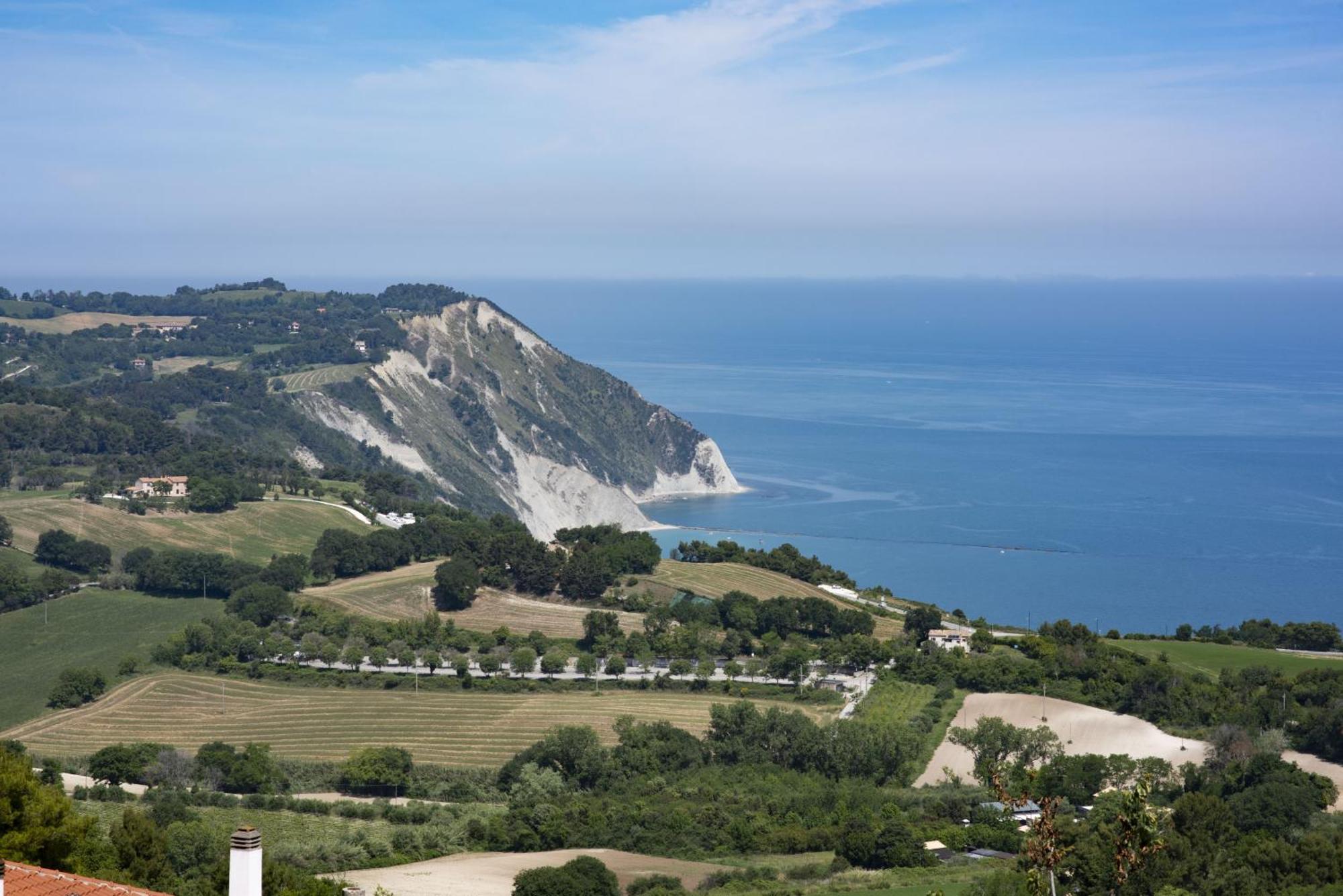 Le Relais Du Lierre Hotel Poggio  Luaran gambar