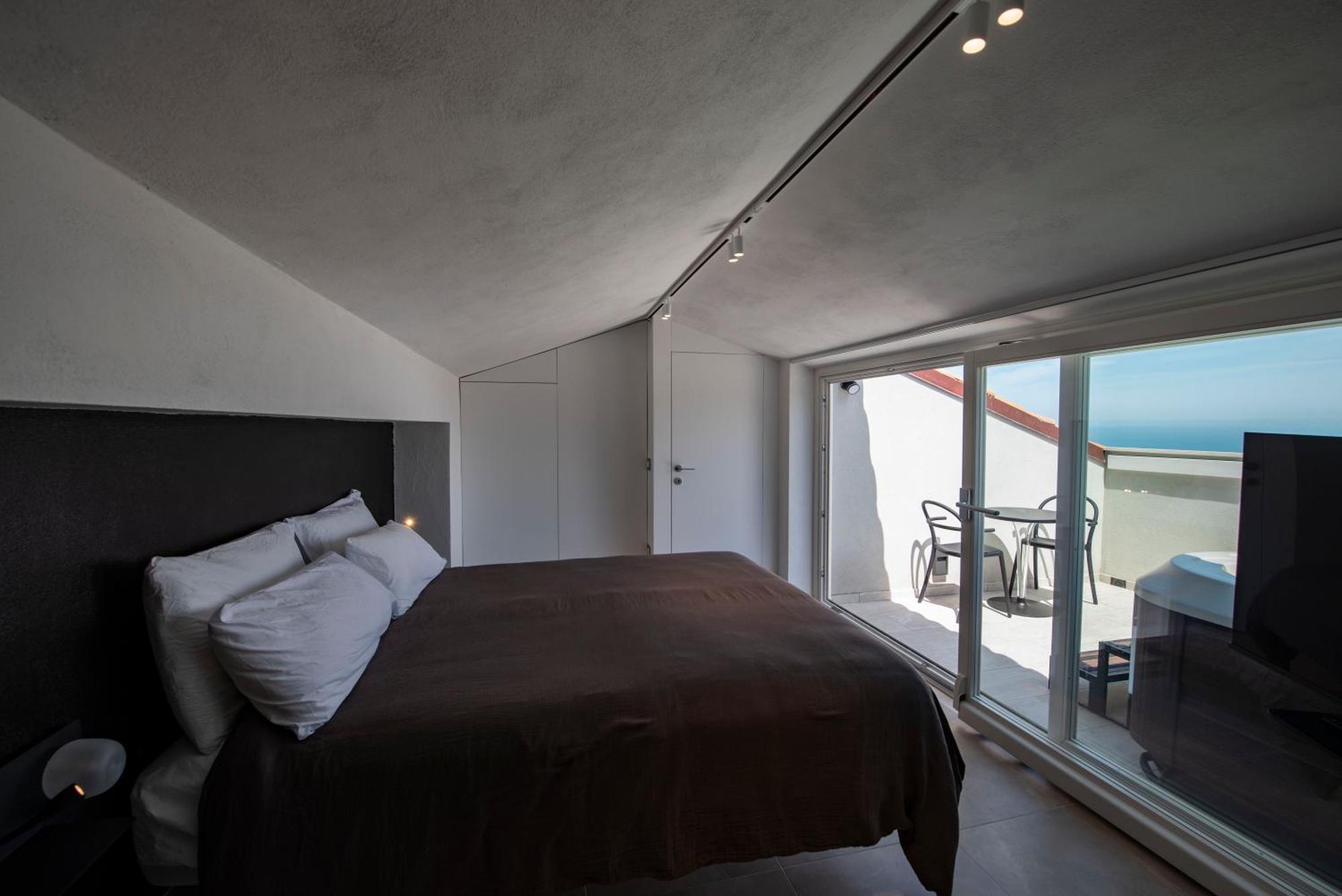 Le Relais Du Lierre Hotel Poggio  Bilik gambar