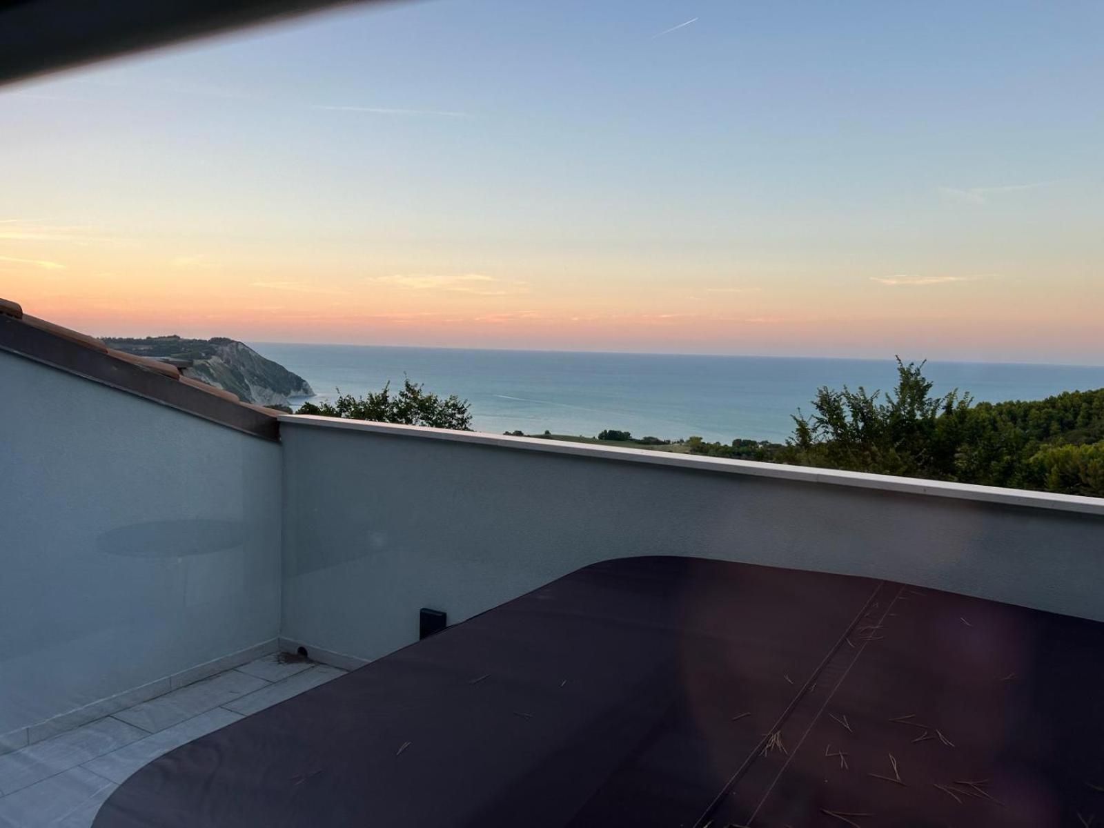 Le Relais Du Lierre Hotel Poggio  Bilik gambar