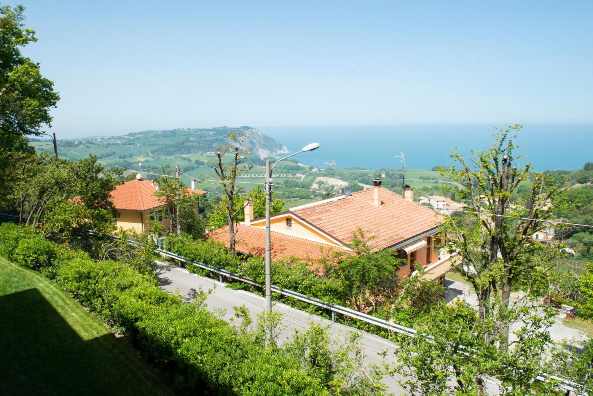Le Relais Du Lierre Hotel Poggio  Bilik gambar