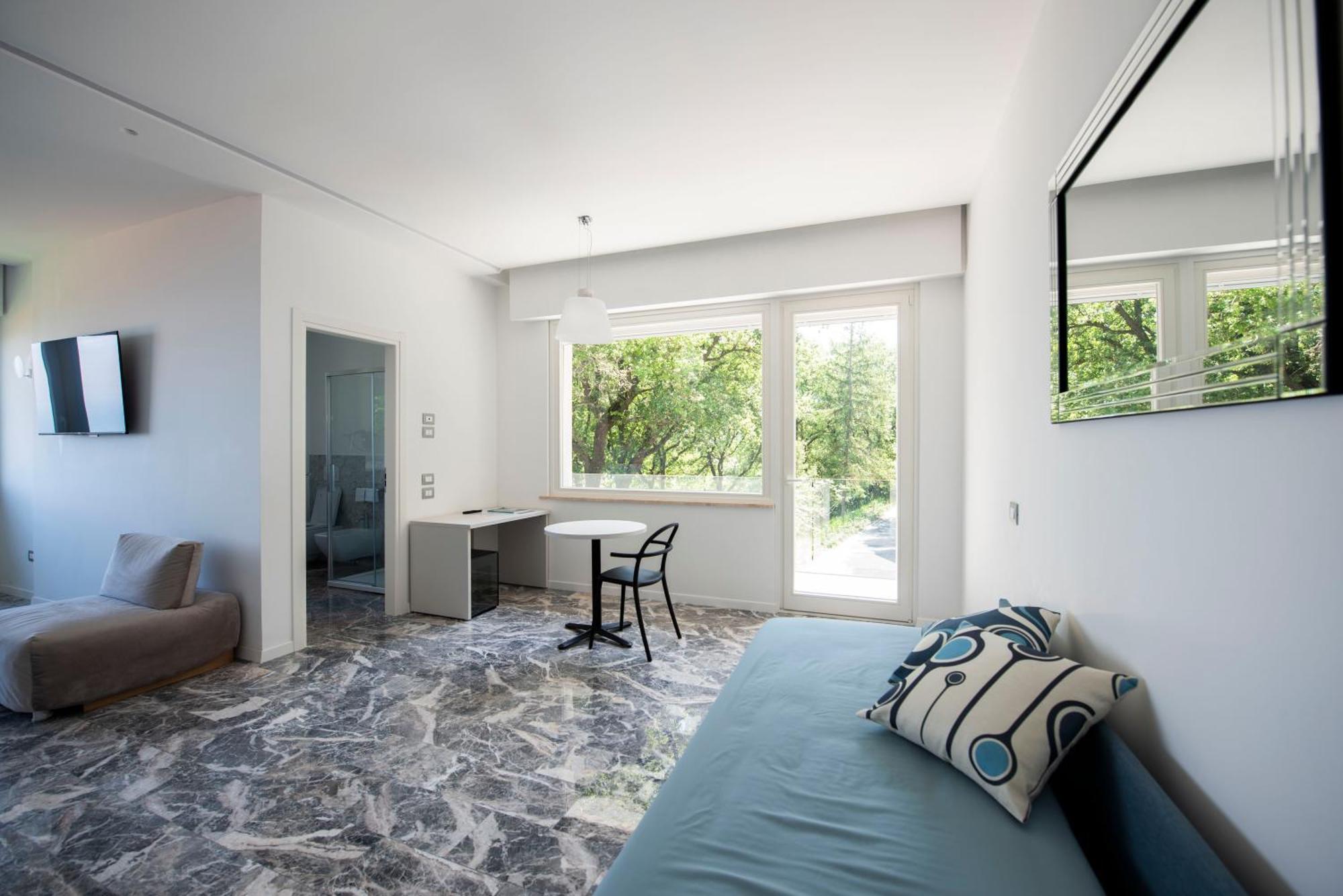 Le Relais Du Lierre Hotel Poggio  Bilik gambar