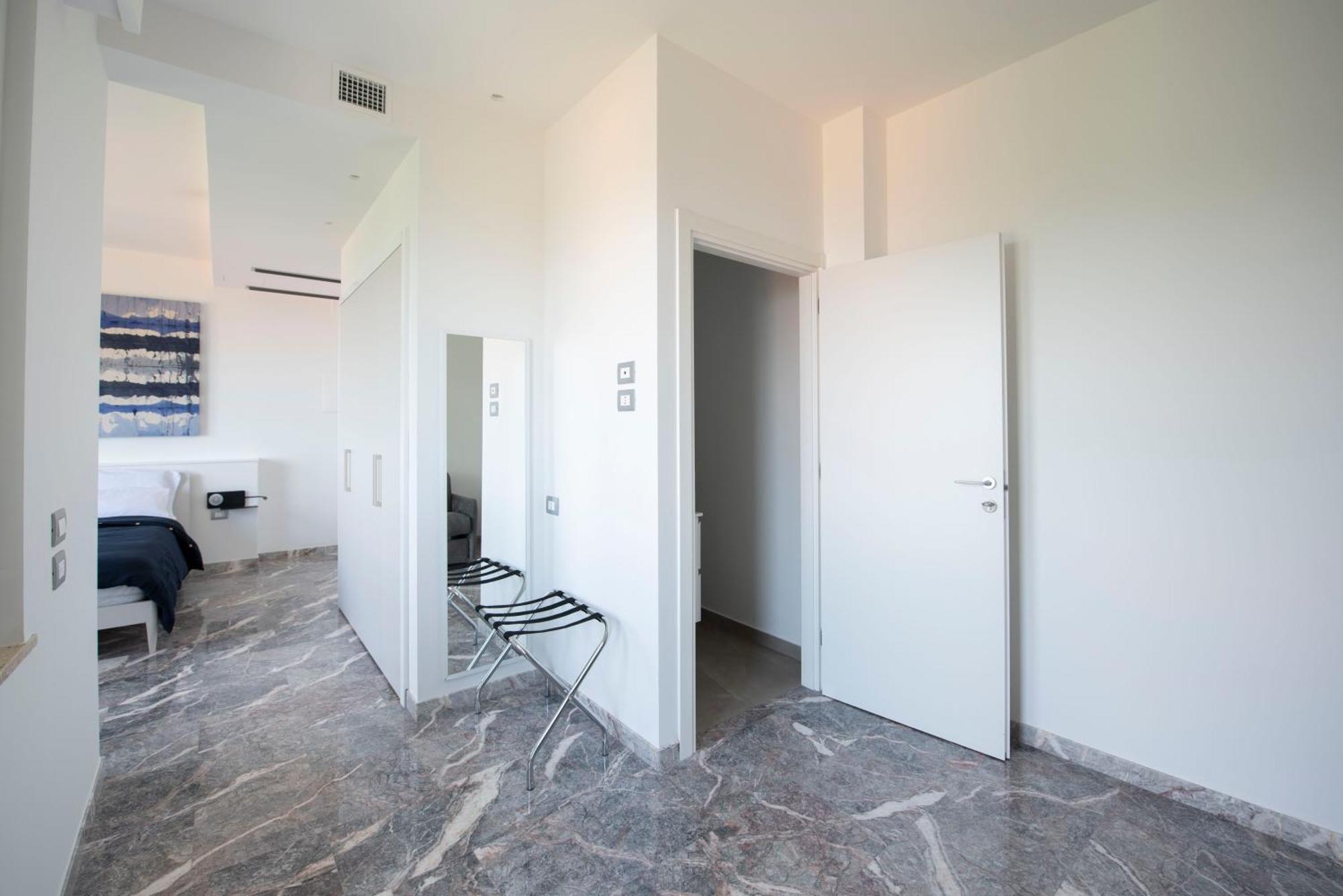 Le Relais Du Lierre Hotel Poggio  Bilik gambar