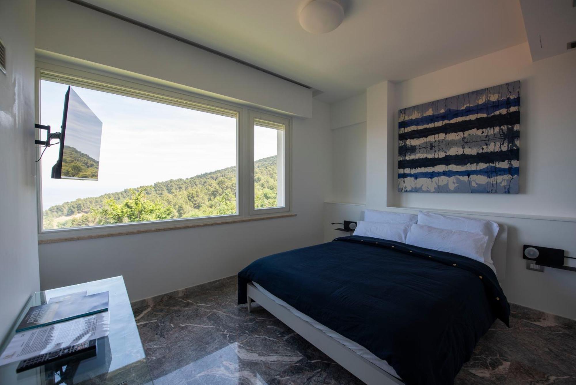 Le Relais Du Lierre Hotel Poggio  Bilik gambar